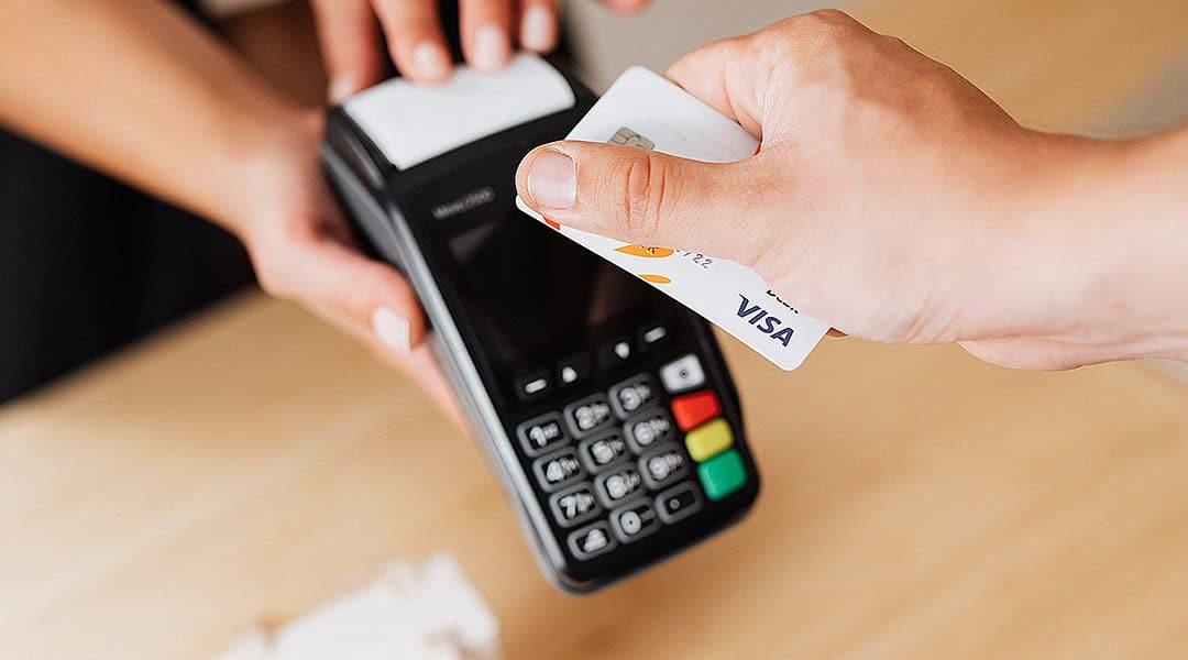 Be Aware of the Dangers Of Exclusively Contactless Payments