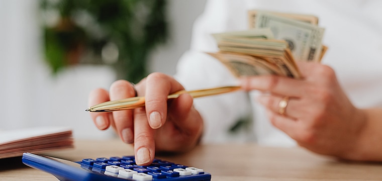 Manual cash counting